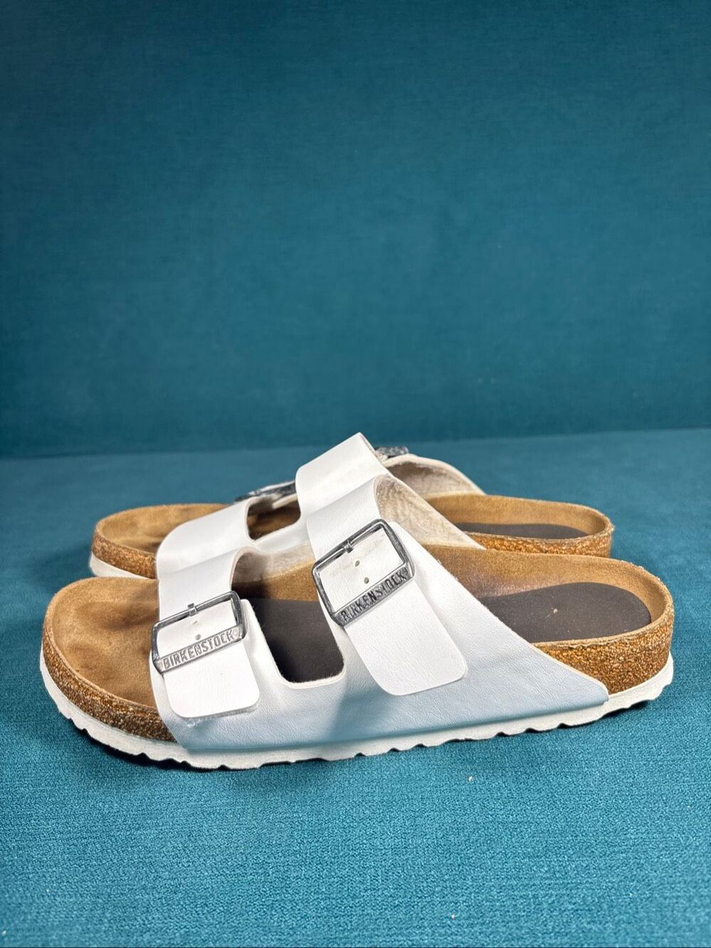 Birkenstock Arizona White Birko-Flor Two Strap Sandals Women's Size 8 (EU 39)